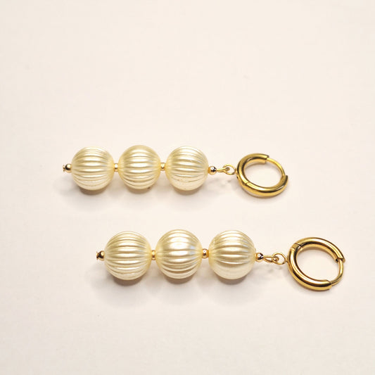 Ribbed Pearl Trio